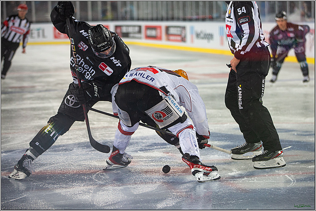 PENNY DEL; Koelner Haie- Fischtown Pinguins; Koeln, 22.12.2022